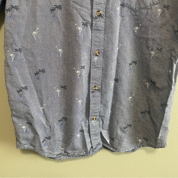 Van's Flamingo & Palm Tree Button Down Top- Medium - Picture 3 of 10